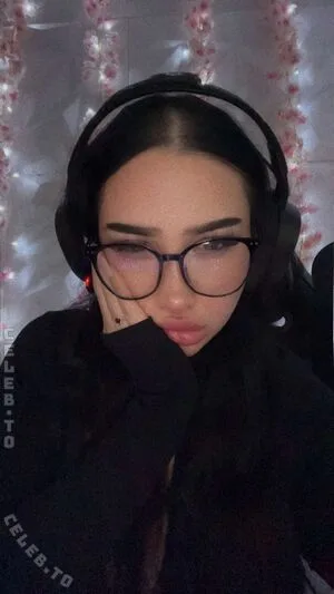 Yasilisches OnlyFans Leaked Free Thumbnail Picture - #IadaqbM3a3