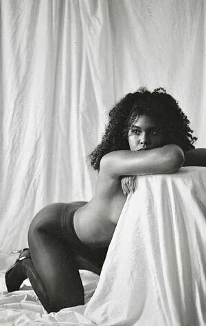 Yasmeen Kearra OnlyFans Leaked Free Thumbnail Picture - #6HTSSnHuat