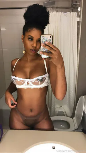 Yasmeen Kearra OnlyFans Leaked Free Thumbnail Picture - #KE0zmZLSSn