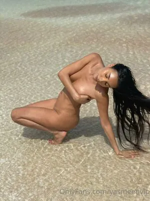 Yasmeenvip OnlyFans Leaked Free Thumbnail Picture - #YMHw5bkDuq