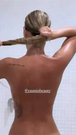 Yasmin Brunet OnlyFans Leaked Free Thumbnail Picture - #1VAK1W1r01