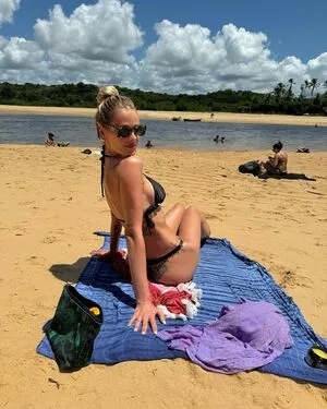 Yasmin Brunet OnlyFans Leaked Free Thumbnail Picture - #QsJ1widdyU
