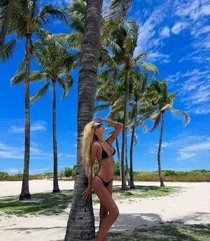 Yasmin Brunet OnlyFans Leaked Free Thumbnail Picture - #fuVyg1GlIc