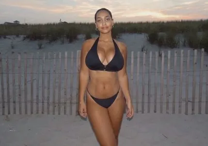 Yasmin D OnlyFans Leaked Free Thumbnail Picture - #P4X9pXxHGW