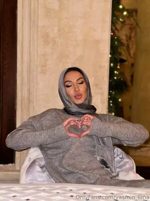 Yasmin Luna OnlyFans Leaked Free Thumbnail Picture - #F4iiTCBsM2