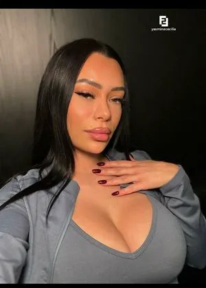 Yasmine Cecilia Pierards OnlyFans Leaked Free Thumbnail Picture - #vOchs54B99