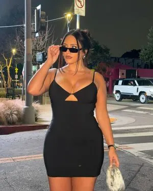 Yasmine Minovski OnlyFans Leaked Free Thumbnail Picture - #Ng473ZYLl4
