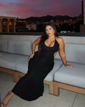 Yasmine Minovski OnlyFans Leaked Free Thumbnail Picture - #ssqTg5k3HP