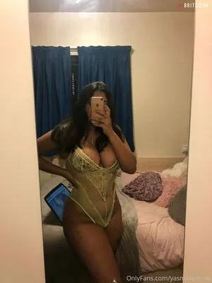 Yasmine OnlyFans Leaked Free Thumbnail Picture - #RmaRL5LuVZ