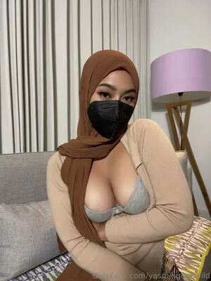 Yasmingonewild OnlyFans Leaked Free Thumbnail Picture - #6hcty6etln