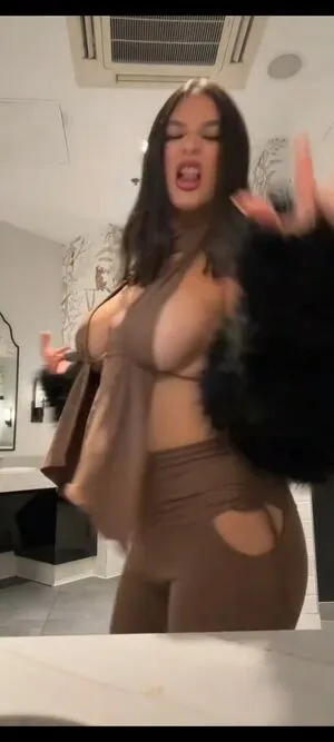 Yasnababy OnlyFans Leaked Free Thumbnail Picture - #2Bk6Sr4XTX