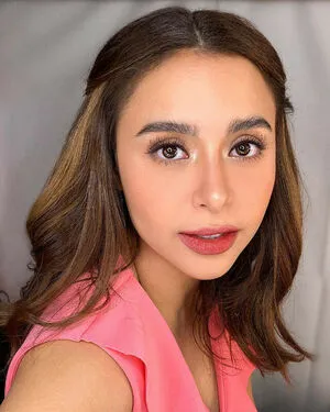 Yassi Pressman OnlyFans Leaked Free Thumbnail Picture - #6ARRJcg8JO