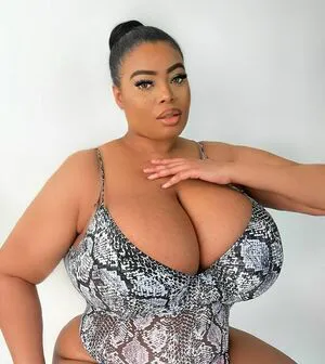 Yathbeauty OnlyFans Leaked Free Thumbnail Picture - #GB8JQlSxWX