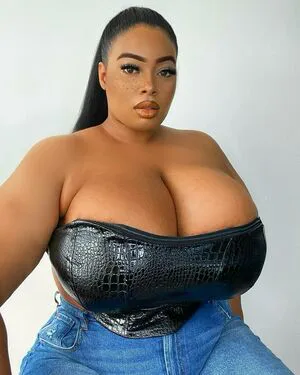 Yathbeauty OnlyFans Leaked Free Thumbnail Picture - #u7t3Xyw3xo