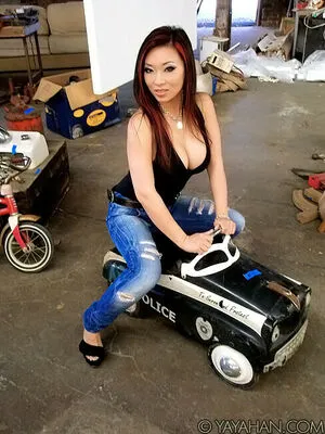 Yaya Han OnlyFans Leaked Free Thumbnail Picture - #8jGOrGuGmT