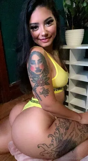 Yayas Worldxo OnlyFans Leaked Free Thumbnail Picture - #BVPro2ClVT