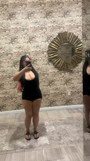 Yazarreth OnlyFans Leaked Free Thumbnail Picture - #6dn3OrAomm