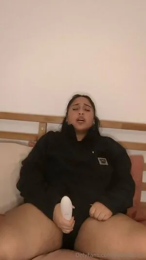 Yeahitsevie OnlyFans Leaked Free Thumbnail Picture - #2nDE4DApvO