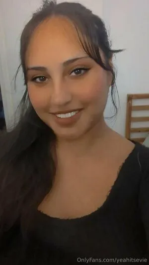 Yeahitsevie OnlyFans Leaked Free Thumbnail Picture - #QjauQEXTLH