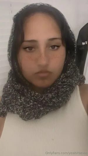 Yeahitsevie OnlyFans Leaked Free Thumbnail Picture - #nh2CjPO44v