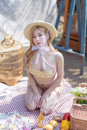 Yebin OnlyFans Leaked Free Thumbnail Picture - #Bvt1ms9xqE
