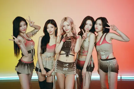 Yeji OnlyFans Leaked Free Thumbnail Picture - #4DfAODT1vy