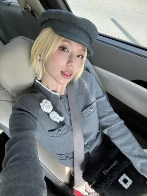 Yeji OnlyFans Leaked Free Thumbnail Picture - #4SKKUS4nfz