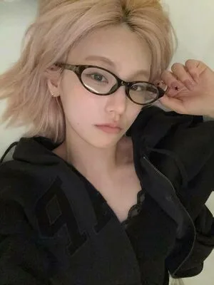Yeji OnlyFans Leaked Free Thumbnail Picture - #6UkzcuFo91