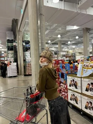 Yeji OnlyFans Leaked Free Thumbnail Picture - #Z8U7W8SyOL