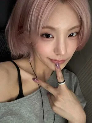 Yeji OnlyFans Leaked Free Thumbnail Picture - #lpzZMUzk0S