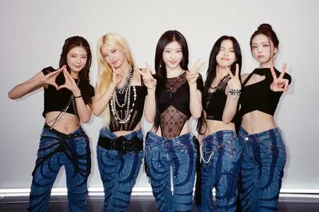 Yeji OnlyFans Leaked Free Thumbnail Picture - #nNMqIMpIAL