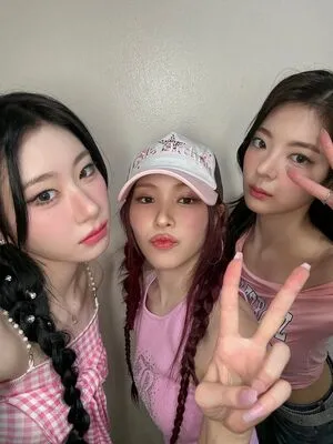 Yeji OnlyFans Leaked Free Thumbnail Picture - #qDMtcnrVpa