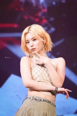 Yeji OnlyFans Leaked Free Thumbnail Picture - #yEhBFD59pA