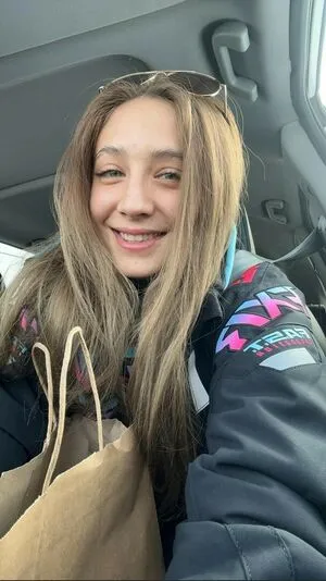Yellowminimum6204 OnlyFans Leaked Free Thumbnail Picture - #3DnpEXT3TY