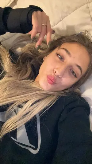 Yellowminimum6204 OnlyFans Leaked Free Thumbnail Picture - #LDSWhVot01