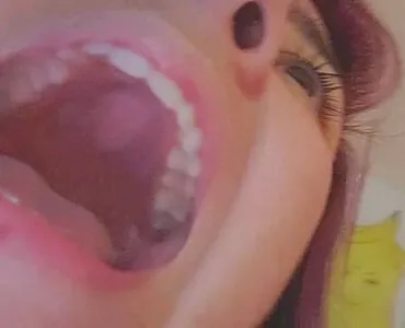 Yellowspoongirl OnlyFans Leaked Free Thumbnail Picture - #T2MWP6Hwr2