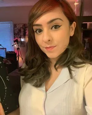 Yellowspoongirl OnlyFans Leaked Free Thumbnail Picture - #abHOjx1GSI