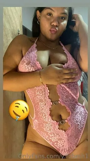 Yeniffer Berrio OnlyFans Leaked Free Thumbnail Picture - #GlnHp5aTum