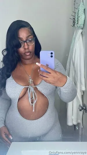 Yennraye OnlyFans Leaked Free Thumbnail Picture - #dwugI2EuDY