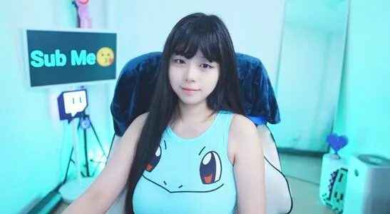 Yeo Ul OnlyFans Leaked Free Thumbnail Picture - #ApexskStbH