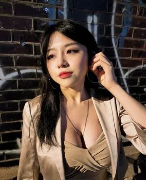 Yeo Ul OnlyFans Leaked Free Thumbnail Picture - #o8fs5ow8Za