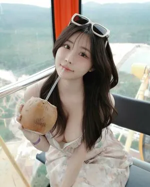 Yeon Yu OnlyFans Leaked Free Thumbnail Picture - #36GFcr36H1