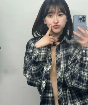 Yeonjju OnlyFans Leaked Free Thumbnail Picture - #nFJPLCente