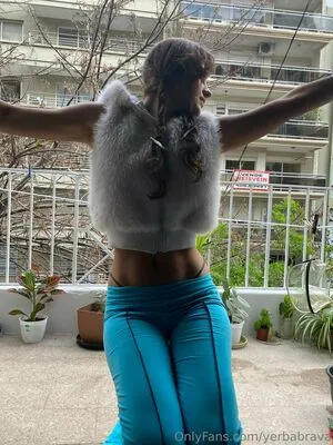 Yerbabrava OnlyFans Leaked Free Thumbnail Picture - #1iYv6oceLw
