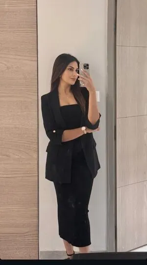 Yesha Sagar OnlyFans Leaked Free Thumbnail Picture - #oIJtl85fT1