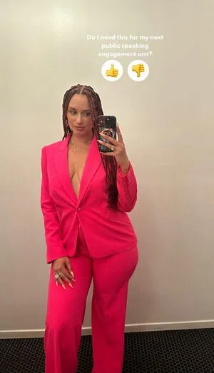 Yesjulz OnlyFans Leaked Free Thumbnail Picture - #EX05LIZYy0