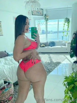 Yesjulz OnlyFans Leaked Free Thumbnail Picture - #lkdBAVUlIw
