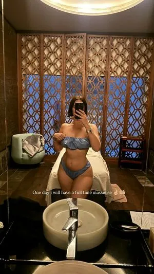 Yesjulz OnlyFans Leaked Free Thumbnail Picture - #2rgQ7N3oXp