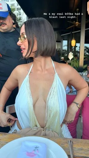 Yesjulz OnlyFans Leaked Free Thumbnail Picture - #4lrzMMx5BB