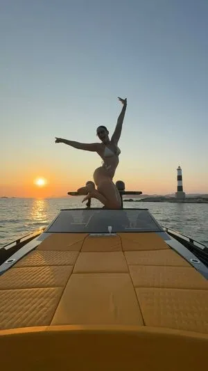 Yesjulz OnlyFans Leaked Free Thumbnail Picture - #CDgfrsBhkp